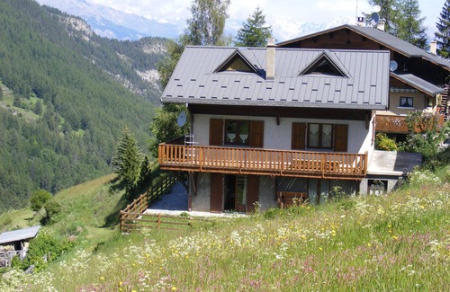 Vars Ski Chalet | Location Montagne été/Hiver