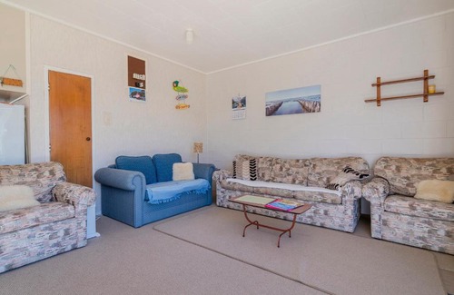 Whangamata House | Location Plus - Whangamata Holiday Home
