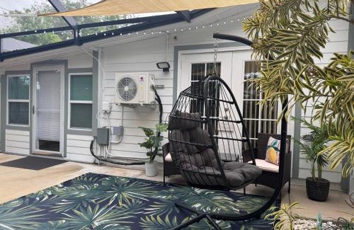 Sarasota House | Location Siesta 1 mile away Home with HOT SPA