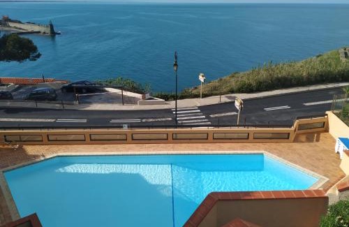 Collioure Apartment | location vue mer du samedi au samedi, clim, parking, piscine, plage