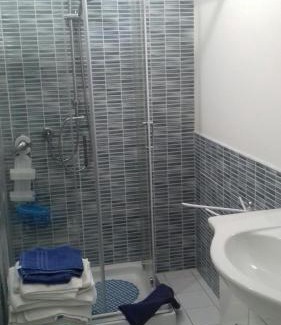 Teulada House | Locazioni Brevi La RosaViola GUEST ROOMS