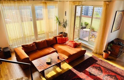 Prague 9 Apartment | LOcelot Premium 2 floor Apartment near O2 Arena