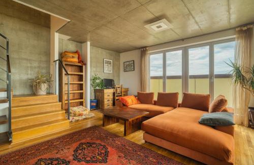 Prague 9 Apartment | LOcelot Premium 2 floor Apartment near O2 Arena