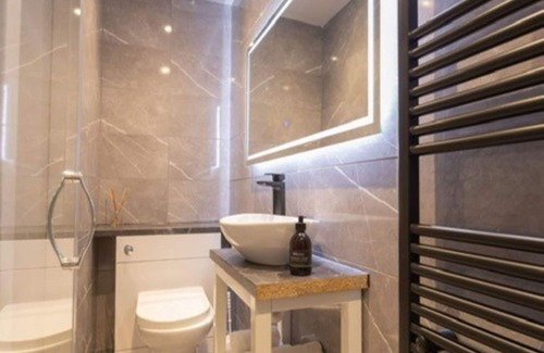 Lewiston Hotel | Loch Ness Clansman Hotel