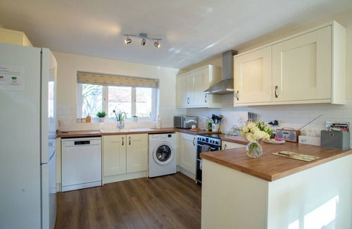 Lockton Cottage | Lock Cottage, 3 bed cottage (sleeps 6) in Lockton nr Pickering