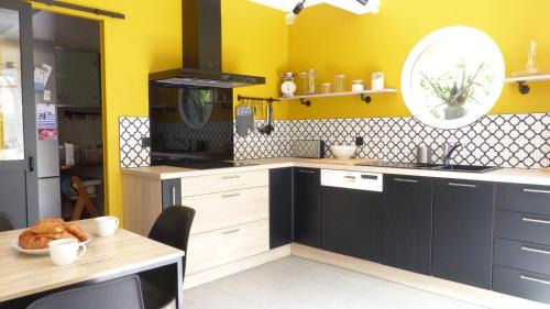 Locmariaquer House | Locmariaquer, Maison de famille a 2 min des plages