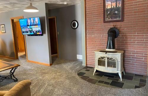 Agra Villa | Lodge 545 Complete Large brick house fully furnished