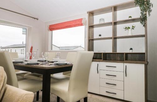 Chichester House | Lodge at Chichester Lakeside 3 Bed