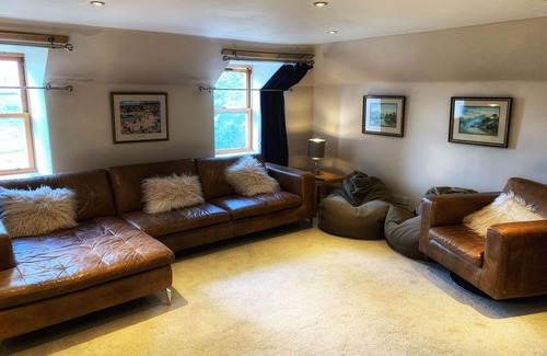 Bridgend of Lintrathen Cabin | Lodge at Lochside