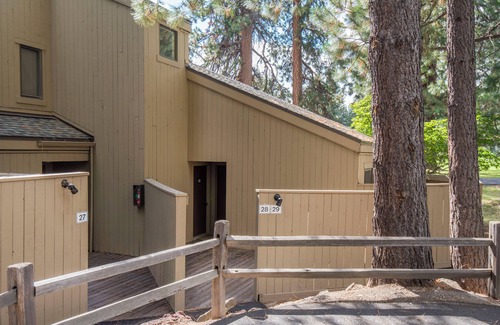 Black Butte Ranch Condo | Lodge Condo Room with amazing views of the mountains and meadow