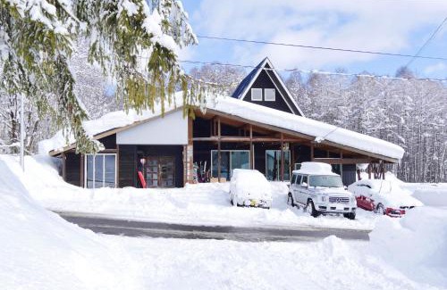 Kitaazumi-gun Cabin | Lodge Free Run