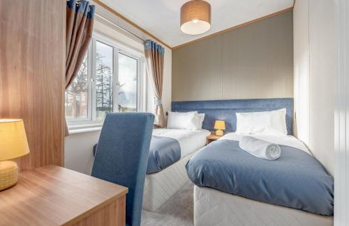 St. Andrews House | Lodge No 82 - Stewart's Resort Cameron