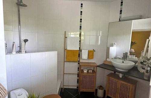 Dampierre Apartment | Lodge Solehya Avec Bain à Remous Privé