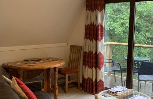 South Laggan Cabin | Lodge with amazing views and hot tub
