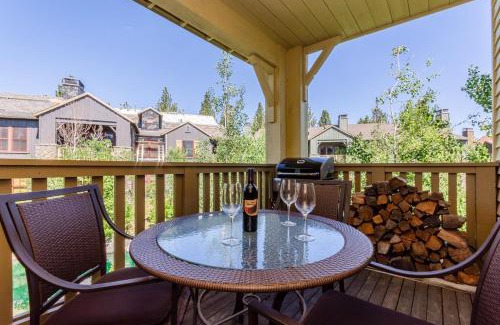 Mammoth Lakes House | Lodges 1132
