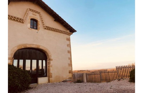 Monpardiac House | Lodging in property with swimming pool