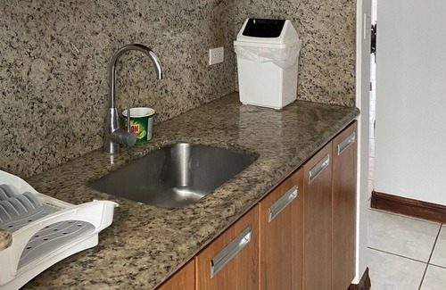 Heredia House | Lodging Near the Airport