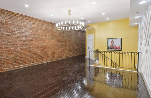 West Philadelphia Apartment | Lodgyy - Cozy Double-bed Suite
