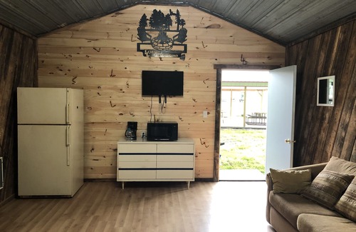 Flemington Cabin | Loehr's Cabin #2