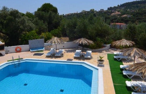 Bokhali Hotel | Lofos Strani Hotel