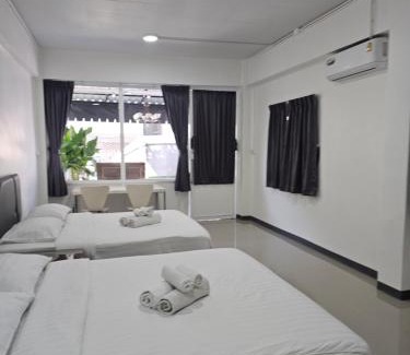 Khlong Sam Prawet Hotel | Loft 21 Apartment Romklao