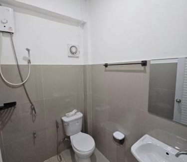 Khlong Sam Prawet Hotel | Loft 21 Apartment Romklao
