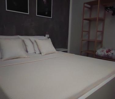 Empoli Apartment | Loft 23