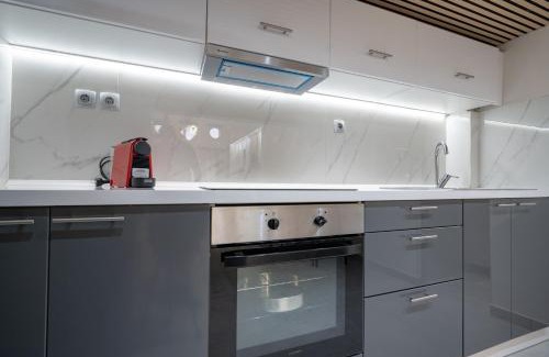 Petroupoli Apartment | Loft 53- Urban Stay by MPS