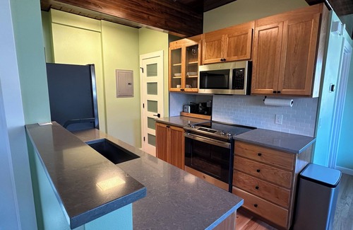 South Addition Apartment | Loft at the Lagoon - Relaxing forest-inspired space in Downtown Anchorage