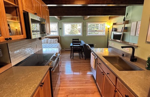 South Addition Apartment | Loft at the Lagoon - Relaxing forest-inspired space in Downtown Anchorage