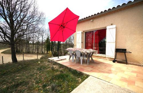 Montagnac-Montpezat Apartment | Loft avec mezzanine