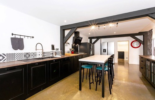 Vouvray House | Loft Avec Piscine et Appartement