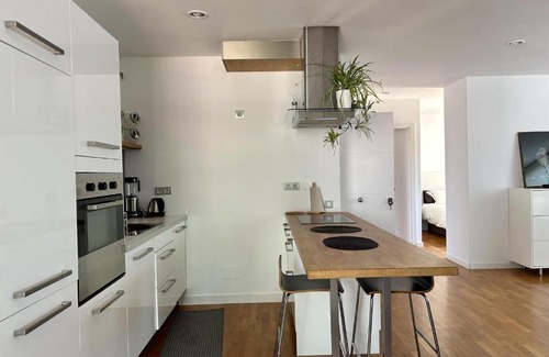Alella Apartment | Loft Bouquet Alella mar y montaña 25 min a BCN