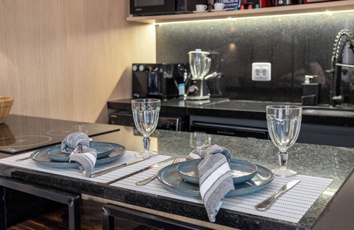 Copacabana Apartment | Loft Desing Contemporaneo a 300m da Praia e ao Lado do Metro!