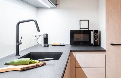 Durrenast Apartment | LOFT by the Lake - Modern retreat right by the water - Keyless self-checkin