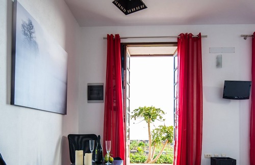 Alajero House | LOFT CASERÍO DE LA HONDURA