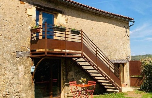 Monplaisant House | Loft Chic et Authentique