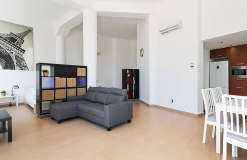 Mataro Apartment | Loft Contemporary 1 min Beach