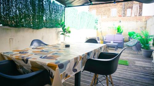 La Celle-sous-Gouzon Apartment | Loft cosy avec terrasse au coeur d'Annonay