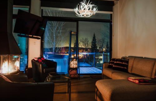 Saint-Faustin-Lac-Carre Apartment | Loft Exécutif CherLieu de luxe avec vue sur golf et montagnes