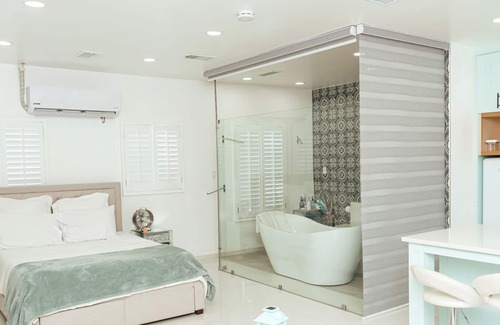 Juarez Municipality Apartment | Loft hermoso con alberca.