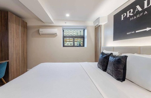 Gay Village Hotel | Loft King – Downtown MTL