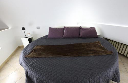 Vercelli Apartment | Loft Piazza Cavour Vercelli