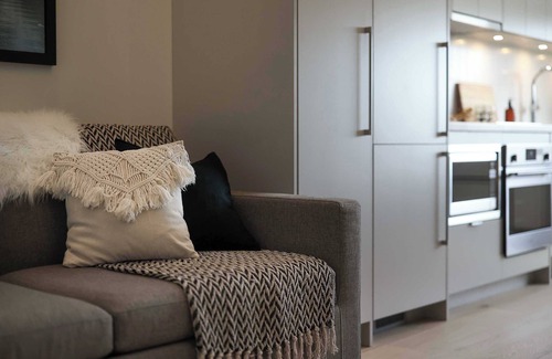 Rossland Apartment | Loft | Sleeps 3-6 | The Crescent Condos