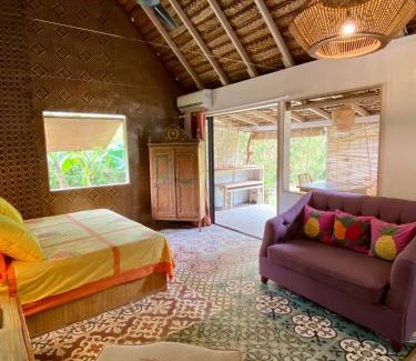 Maharepa House | LOFT VANILLE avec clim et piscine partagee