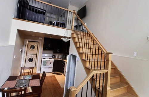 Bellerive Apartment | Loft with mezzanine and 16-foot ceilings near all amenities