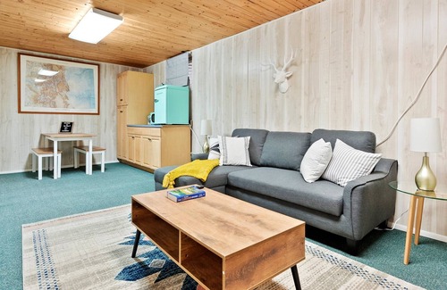 Northglenn Apartment | Loftium | Cozy Suite Btwn Boulder & Denver!