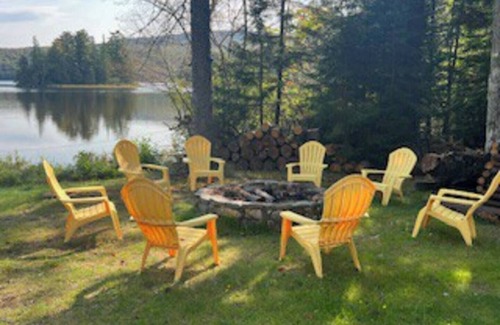 Northeast Somerset Cabin | Log Cabin On Parlin Pond