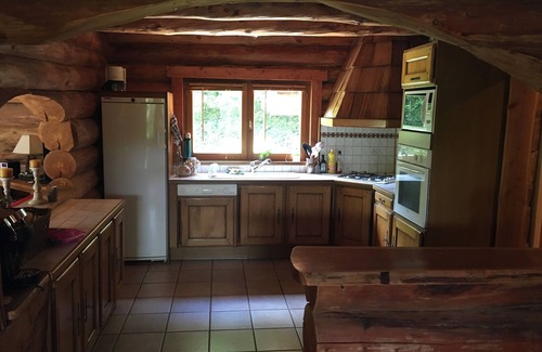 Saint-Gervais-les-Bains Ski Chalet | Log cabin with Jacuzzi