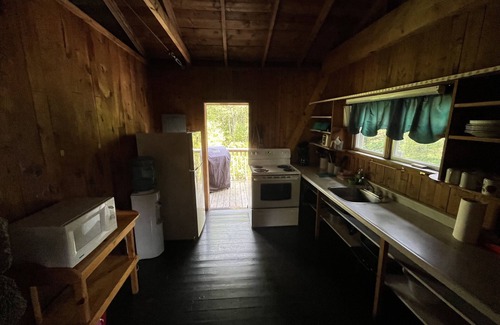 Hubbards Cabin | Log Cabin #2 - Hubbards Beach